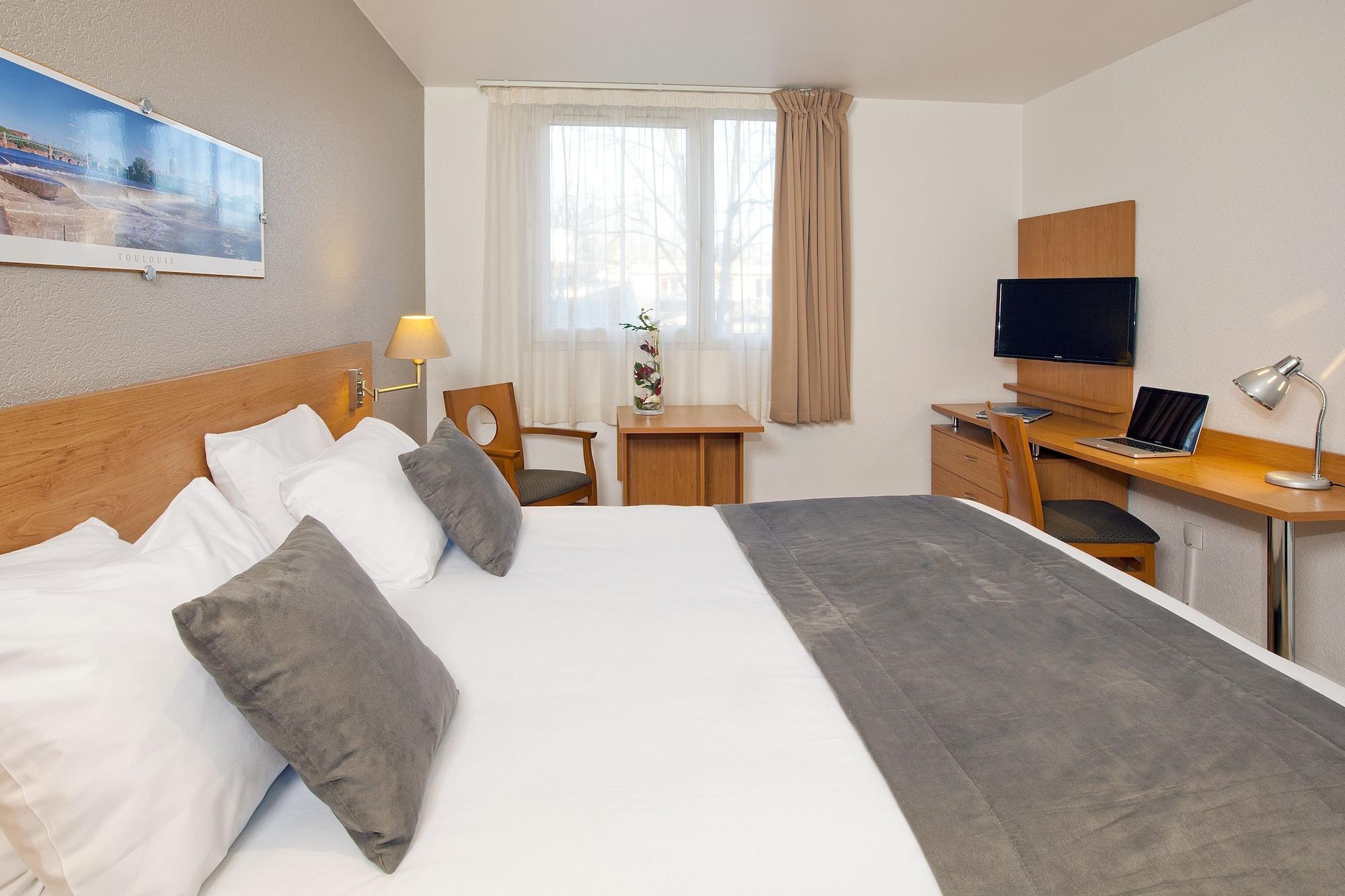 Sejours & Affaires Toulouse De Brienne Aparthotel Ngoại thất bức ảnh