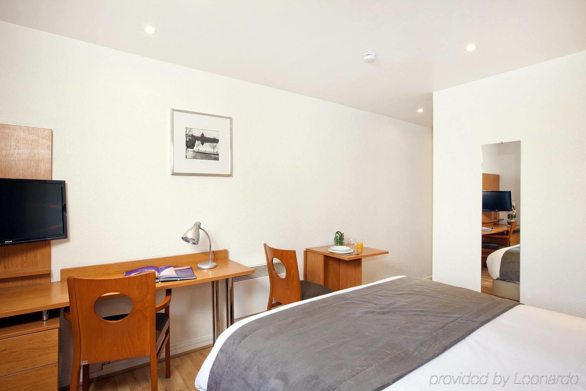 Sejours & Affaires Toulouse De Brienne Aparthotel Ngoại thất bức ảnh