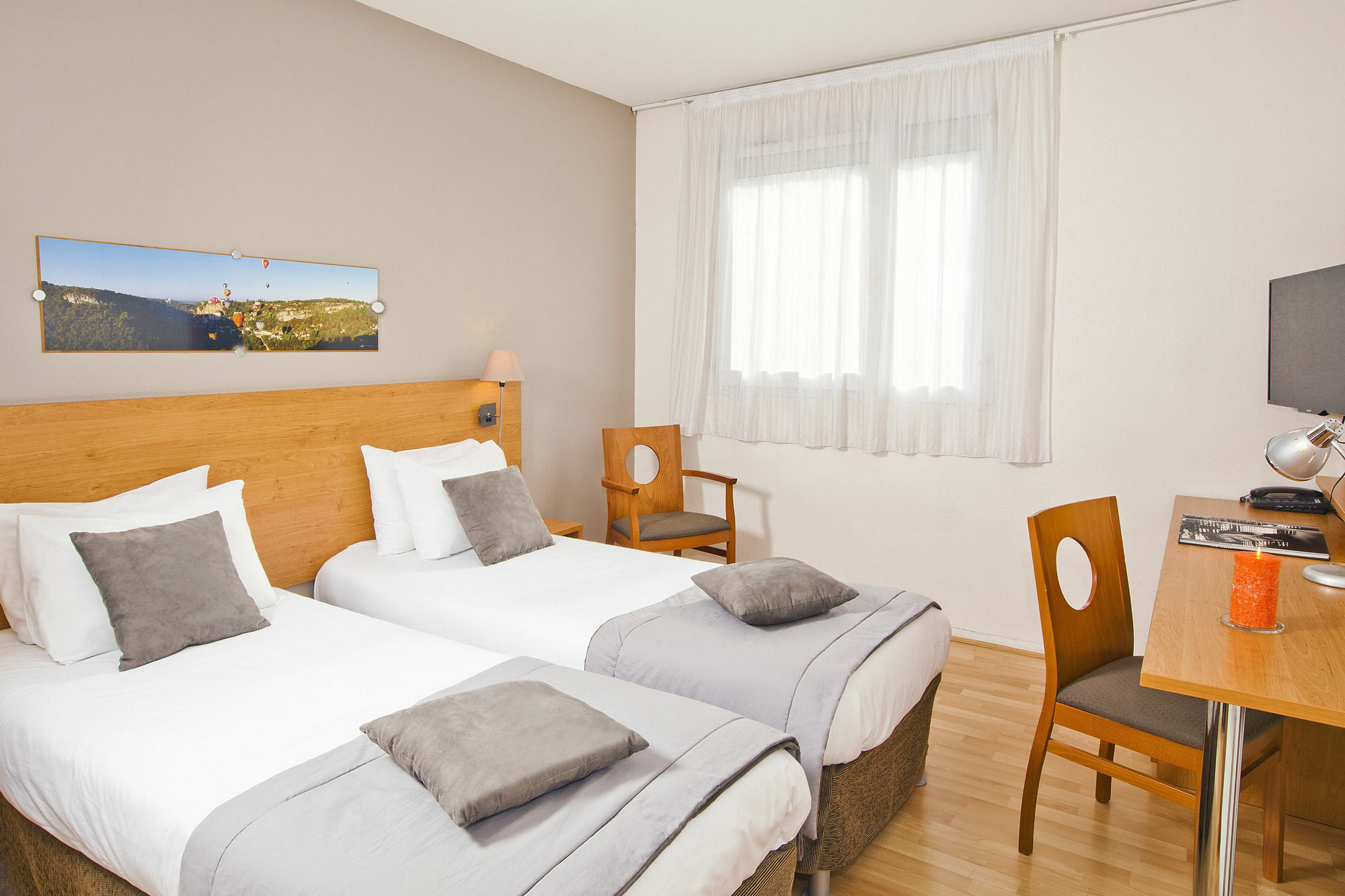 Sejours & Affaires Toulouse De Brienne Aparthotel Ngoại thất bức ảnh