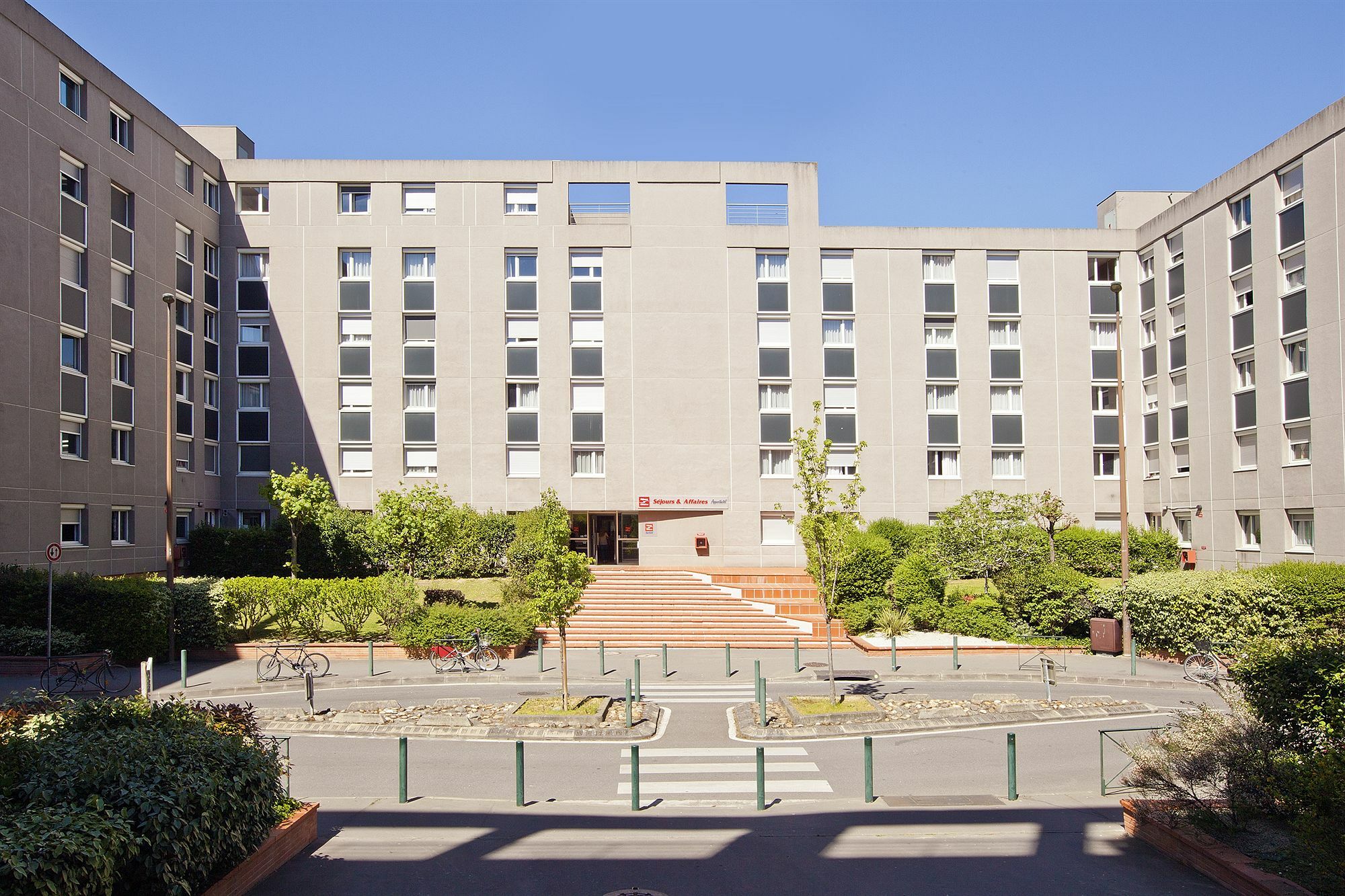 Sejours & Affaires Toulouse De Brienne Aparthotel Ngoại thất bức ảnh